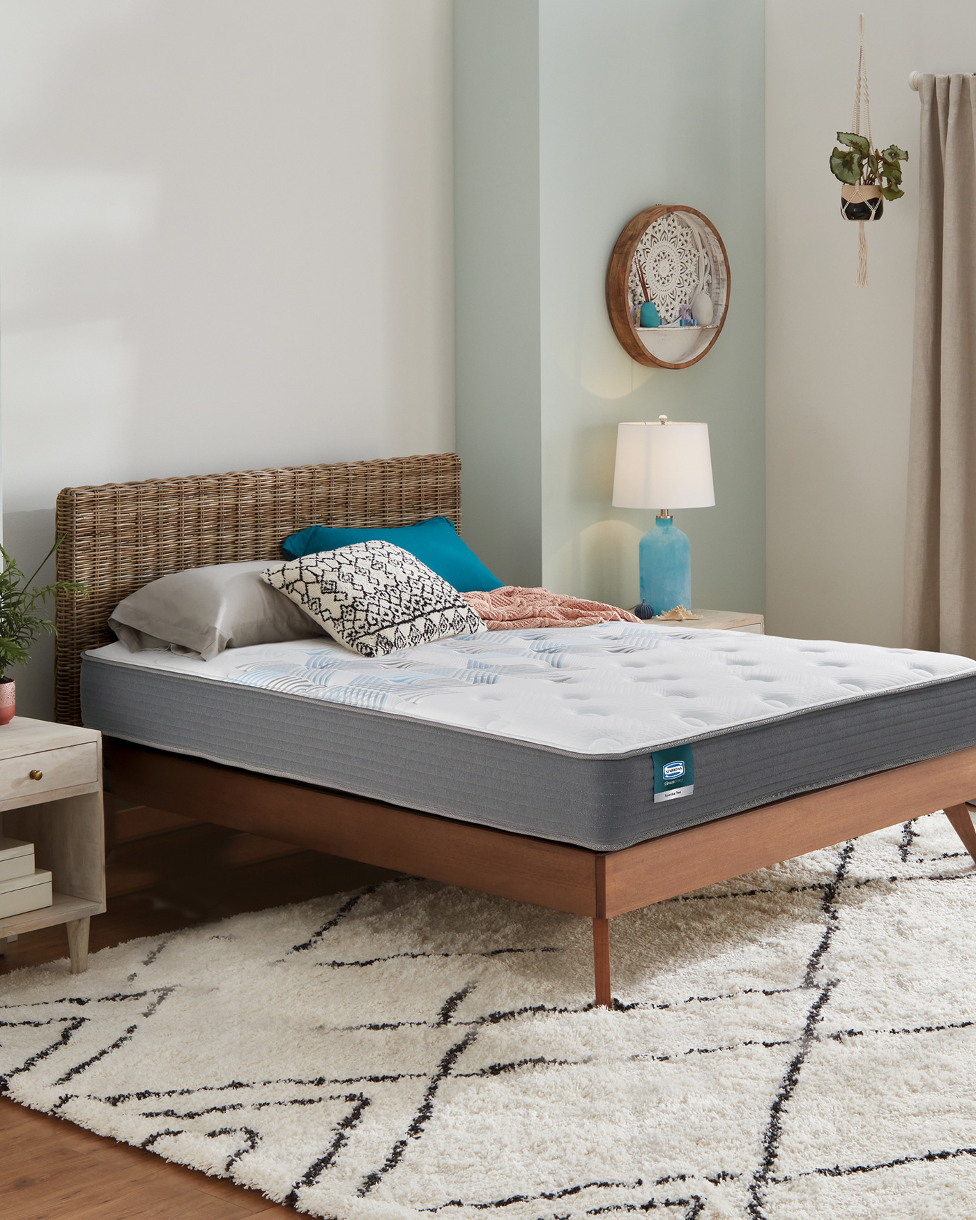 Simmons BeautySleep Finleyville シングル BeautySleep Essential Two - Simmons | Leading Premium Mattress Brand